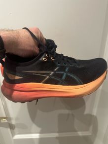 asics gel kayano 31