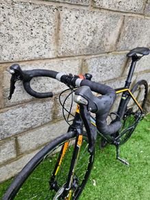 Road bike shimano 105 Medium
