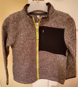 Mark + Spencer boys grey / black zip up top age 3-4