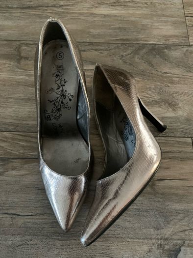 silver heel