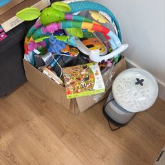 Mixed baby toys, play mats and steriliser