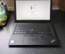 Lenovo X280 Laptop /intel i5/8gb ram/256gb SSD/