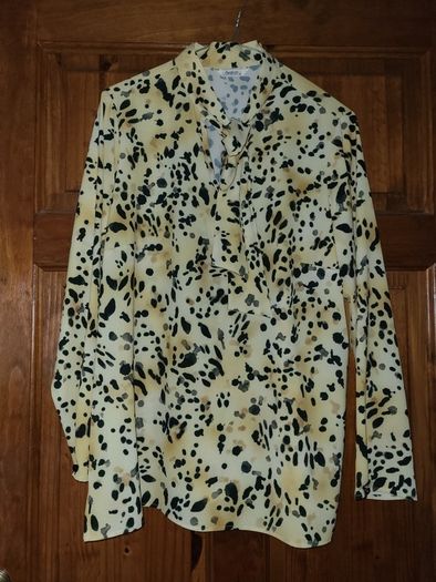Ladies Avalon Yellow and Black Shirt