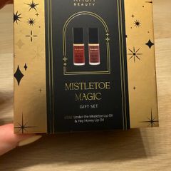 Kash Beauty Mistletoe Magic Lip Oil Set
