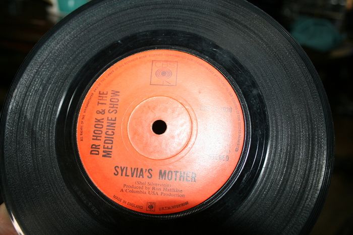 Single Vinyl's  85 pieces