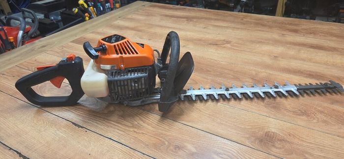 Tanaka Hedge trimmer