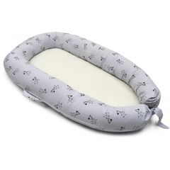 Purflo Baby Nest - Giraffe print