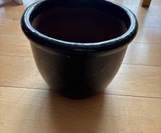 Big and heavy plant pot