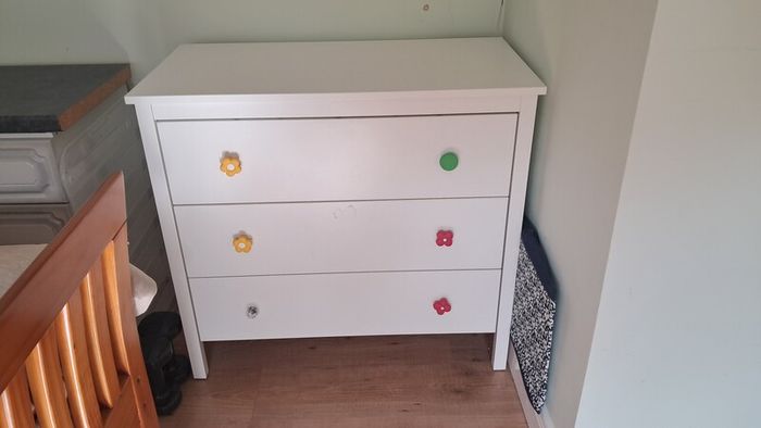 White Ikea chest of drawers