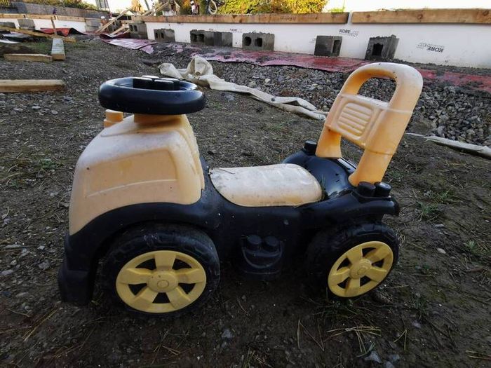 garden toy