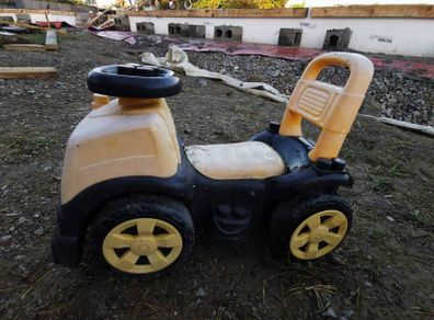 garden toy