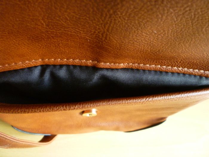 Hand Bag Crossbody Brown Faux Leather Multi Pocket Handbag- Purchased In Carraig Donn