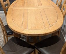 kitchen table & chairs