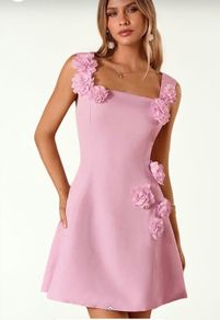 Baby pink dress with 3D flowers