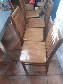 chairs x4
