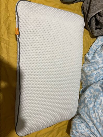 Emma Premium Foam Pillow
