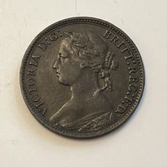 Q Victoria Farthings X2 1860 and 1867