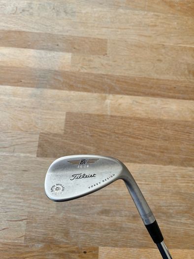Titleist SM4 46 degree wedge
