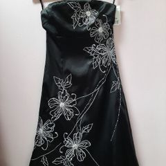 New dress tag attached