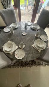 Fine Porcelain Dinner Set