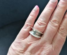 Stg Silver Lip Design Ring