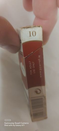 Old 10s Carrolls number 1 ,ciragrette packet,pj carrolls ,,hard to come by 10s,not made any more,,used condition, see pictures ,take as is,buyer collects or pays postage thank you collectors item