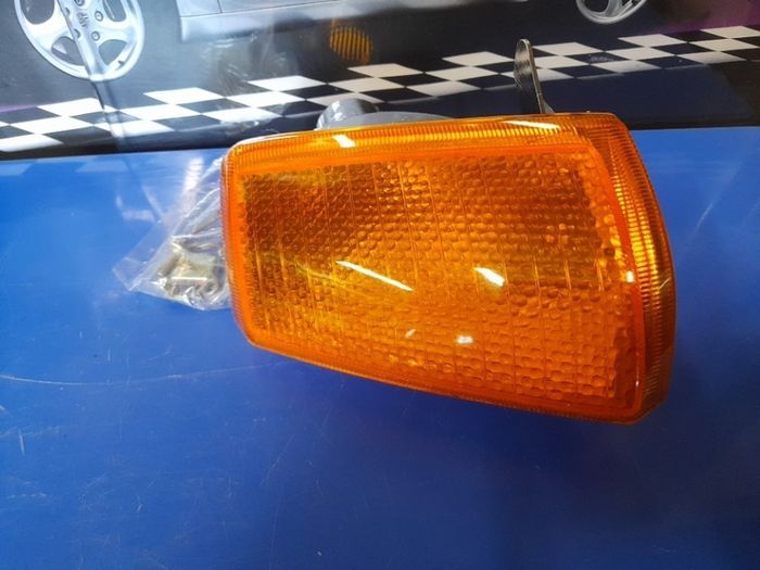 peugeot 205 passenger side indicator