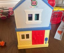 toy house