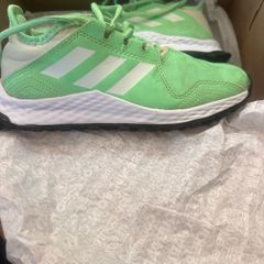 Girls Adidas Youngstar Hockey Shoes Size UK 2