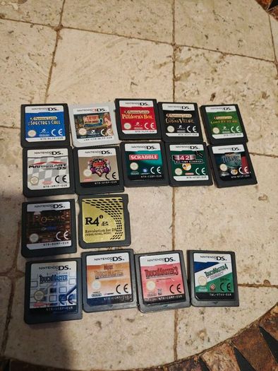 Nintendo 3ds xl with 24  games and pouch and pens