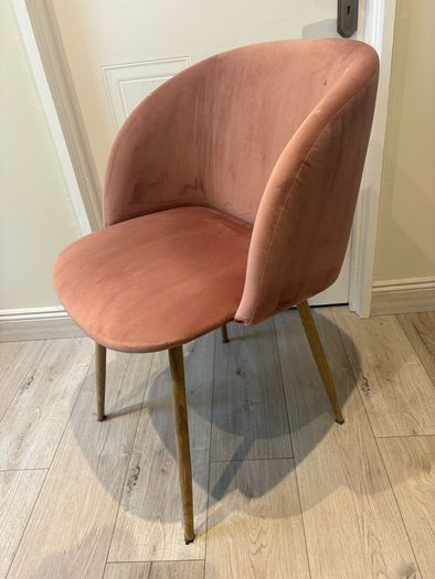 Pinky Velvet Accent Chair with arm rest and Wooden effect Metal Legs