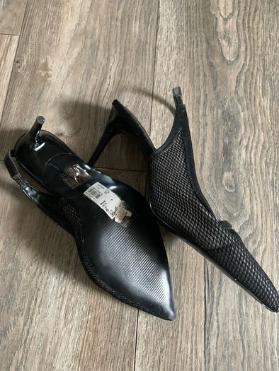 Sling back heels