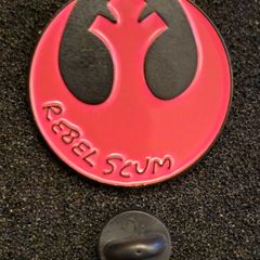 Star Wars rebel scum , pin back badge.