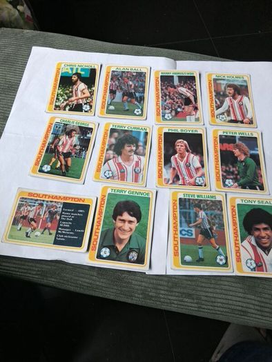 Topps Football Cards