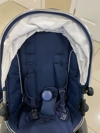 Icandy Twin buggy and baby set