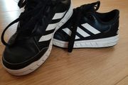Adidas trainers UK 10