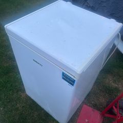Chest freezer
