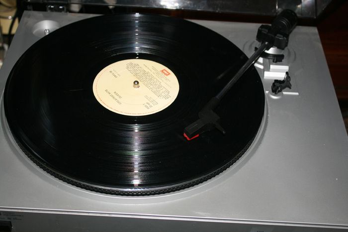 Ion TTUSB05 USB Turntable Digitise Convert your Vinyl to Digital, Boxed, Working
