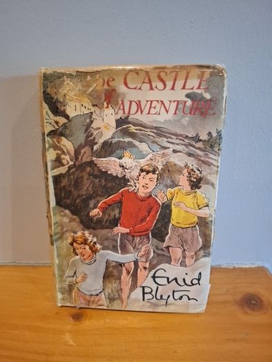 Enid Blyton Adventure Book