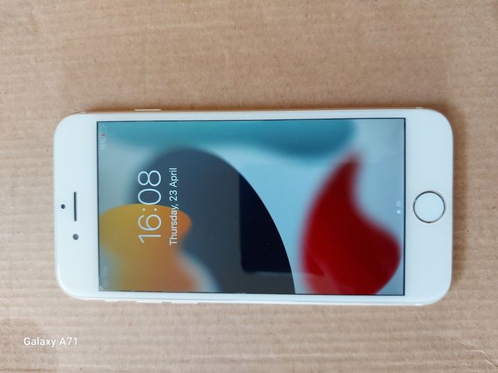 Apple IPHONE 6s, White, 64GB, Battery Health 81%, in excellent cosmetic condition