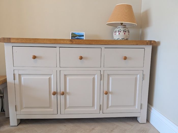 Sideboard