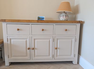 Sideboard