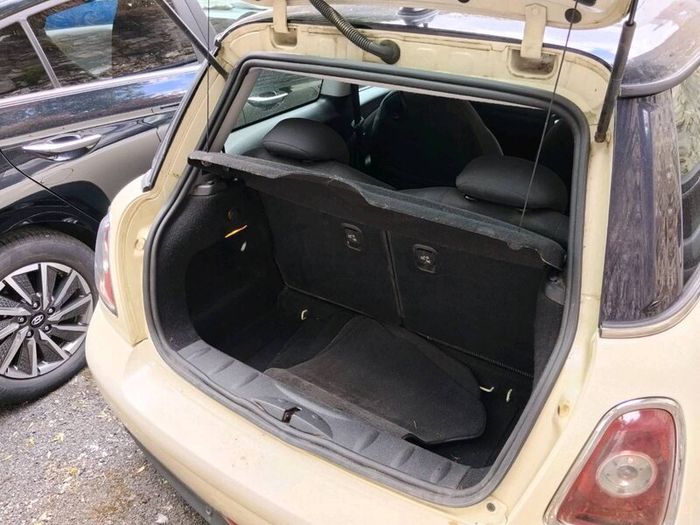 Mini cooper diesel MANUAL