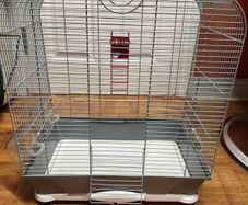 Bird cage medium