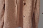 Cardigan says xs but its fit 10