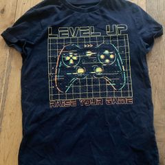 Boys Tshirt Marks and Spencer