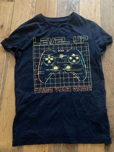 Boys Tshirt Marks and Spencer