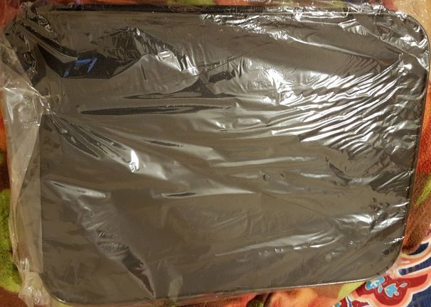 PRICE REDUCED FROM 20 to Sell!! - Brand new, Box Packed, and very good quality laptop bag for sale > > Only 15.0 Euros