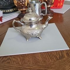 Tea pot silver coloured