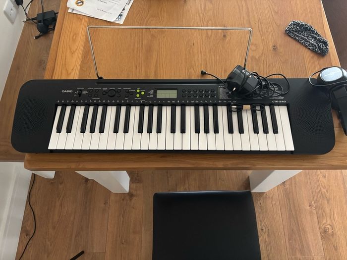 Casio CTK-240